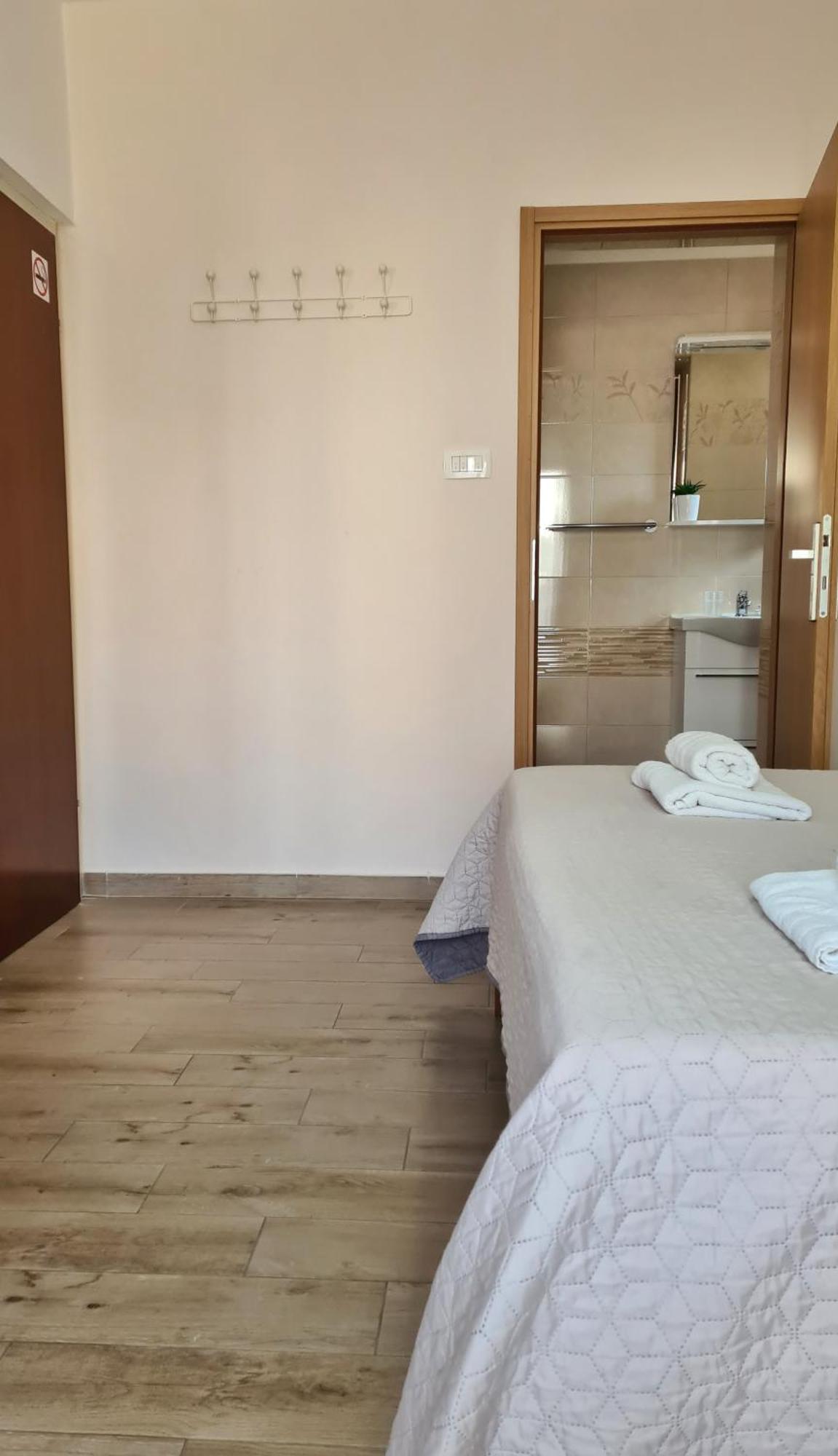 Apartments & Rooms Ivana Rovinj Room photo